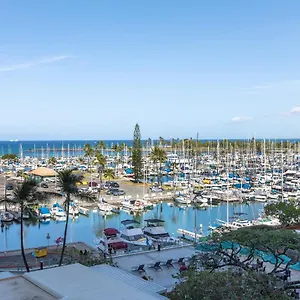 marbella-lane-oceanview-suite-steps-to-beach.hotelsinhawaii.org/