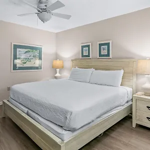 Jetty East Ii Apartment